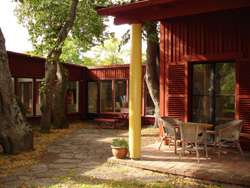bild av Bror Hjorths Hus baksida